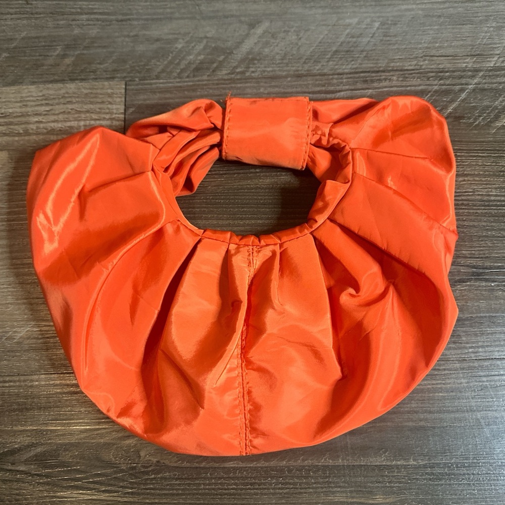 Elegant Orange Women's Bag - Picture 2 of 3